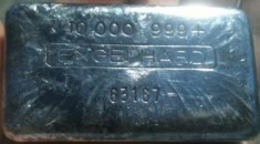10 ounce (oz) Engelhard Silver Bar, Old Style, Wide, Three Zeros, Poured, Obverse
