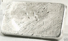 100 gram (g) Engelhard Silver Bar, London, Obverse